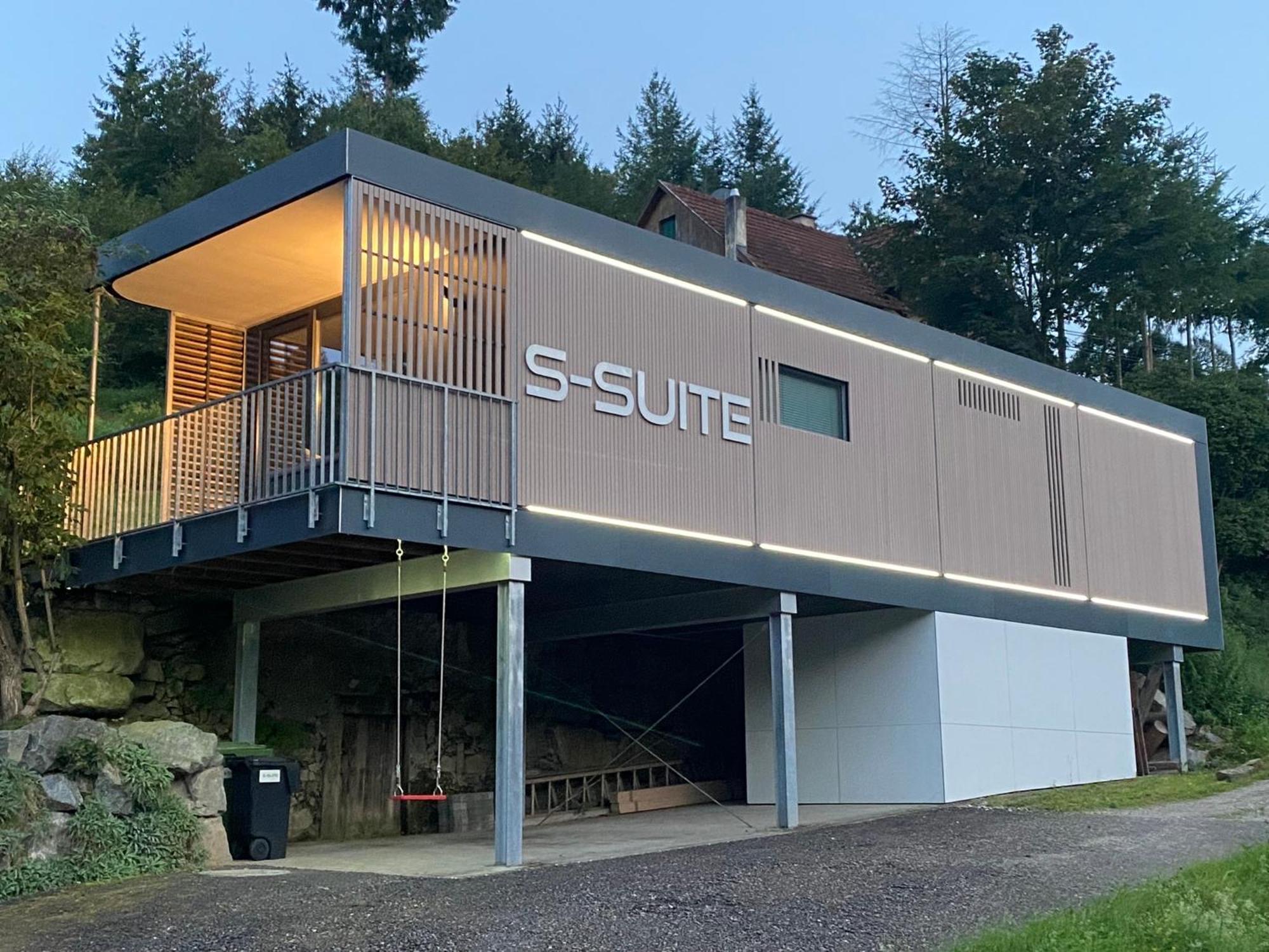 S-Suite Das Design-Ferienhaus Im Schwarzwald Biberach  Екстериор снимка